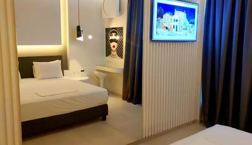 Chambre Supérieure, Mirada