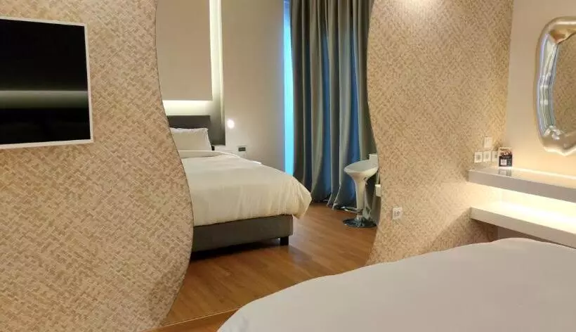 Chambre Deluxe, Mirada