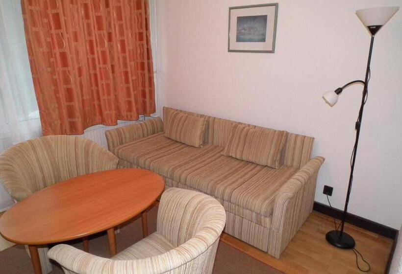 Apartament 2 Sypialnie, Napsugár