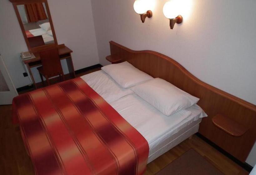 Apartament 2 Sypialnie, Napsugár