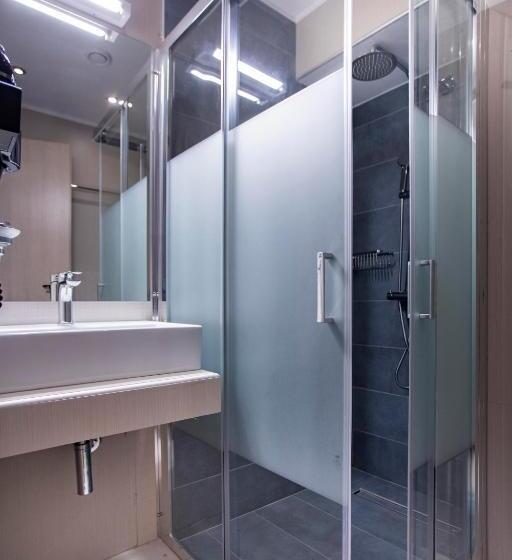 스탠다드 룸, Phidias Piraeus