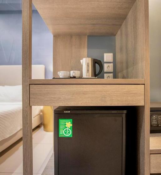 스탠다드 룸, Phidias Piraeus