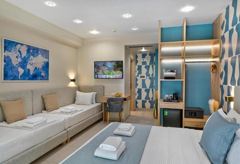 4인용 스탠다드 룸, Phidias Piraeus