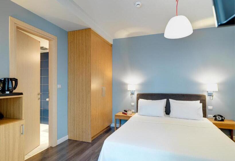 수피리어 테라스 룸, Phidias Piraeus