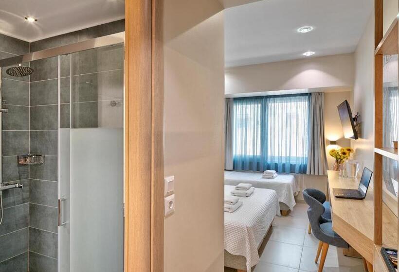 스탠다드 트리플 룸, Phidias Piraeus