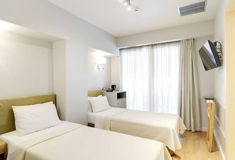 수피리어 테라스 룸, Phidias Piraeus