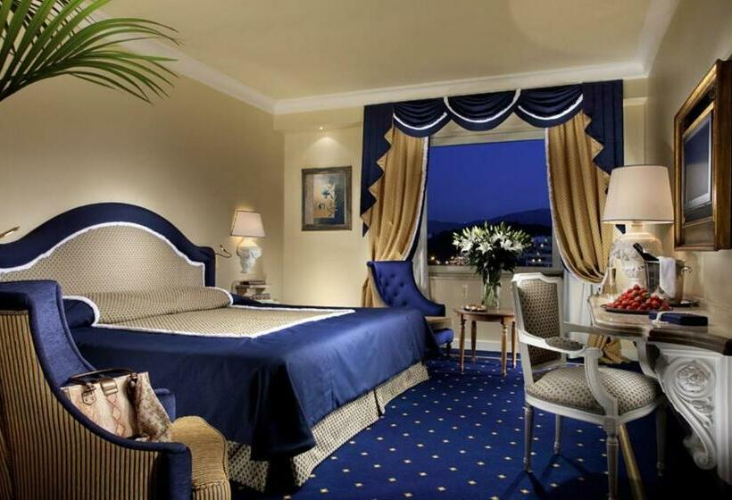 Трехместный Номер Deluxe, Royal Olympic