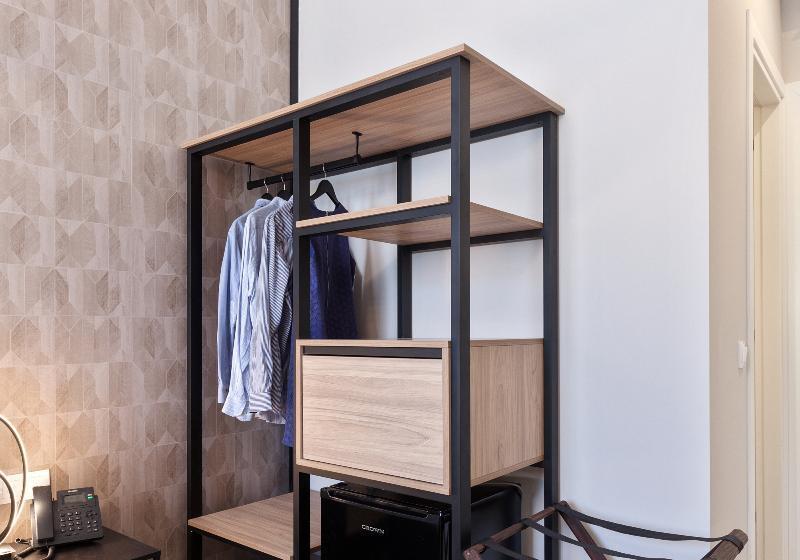 Индивидуальный Номер Interior, Royal Olympic