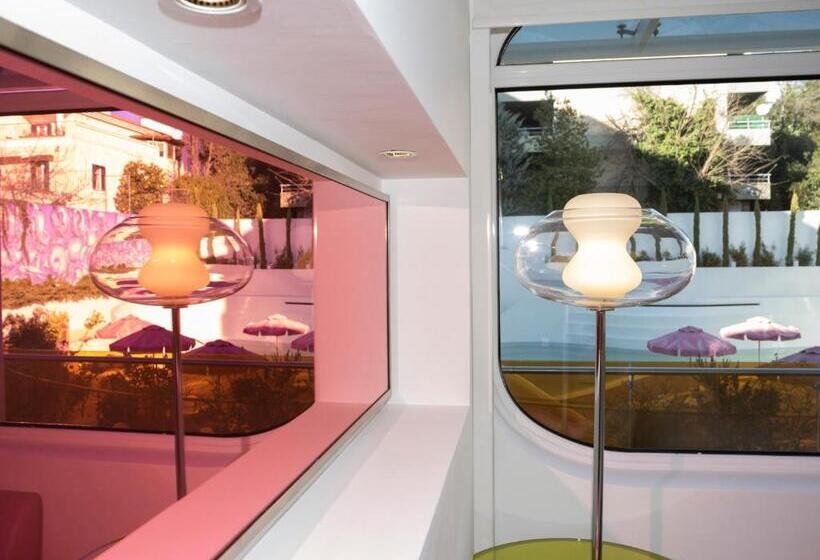 בקתה סטנדרטית, Semiramis