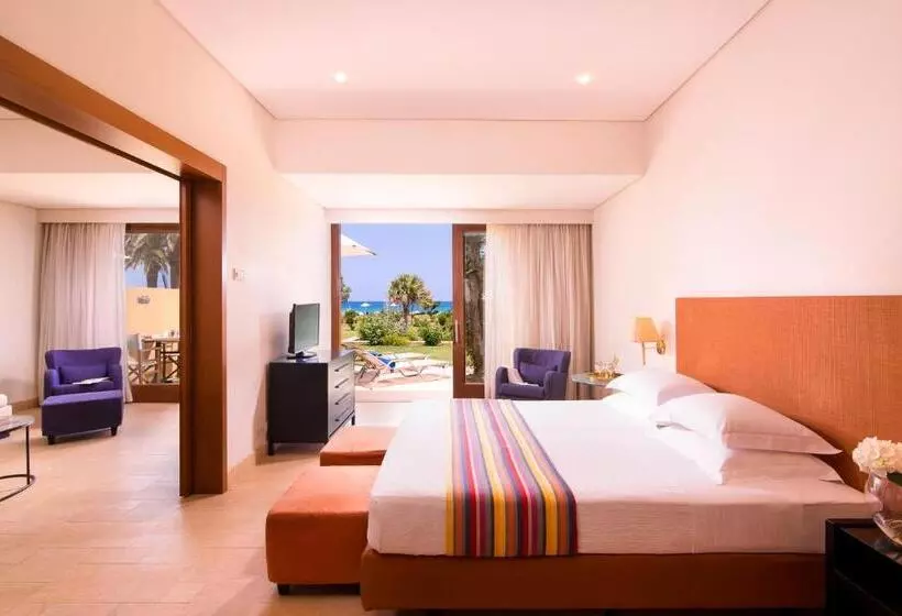 سوییت سوپریور با چشم‌انداز دریا, Kernos Beach Hotel & Bungalows