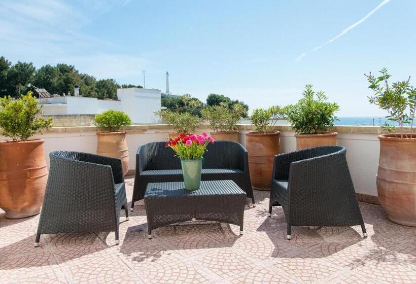 جناح جونيور, Approdo Boutique Hotel Leuca