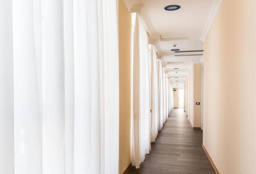 Номер Deluxe Одноместный, Grand Hotel Cesenatico