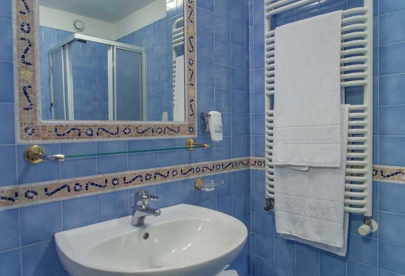 Номер Комфорт, Alla Posta Famiglia Pra Dal 1866 A Caprile