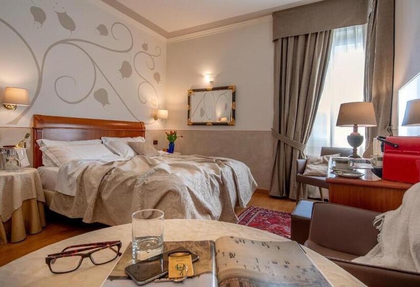 スーペリアールーム, Ambasciatori