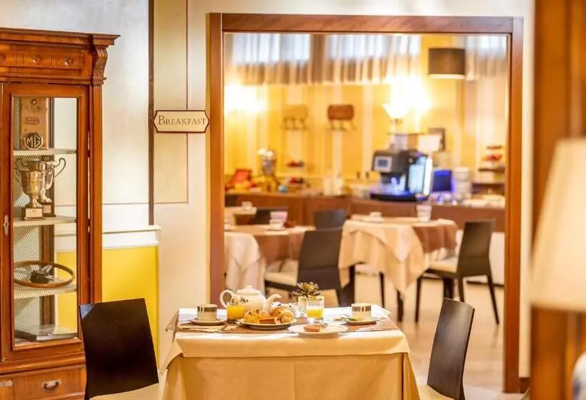 スーペリアシングルルーム, Ambasciatori