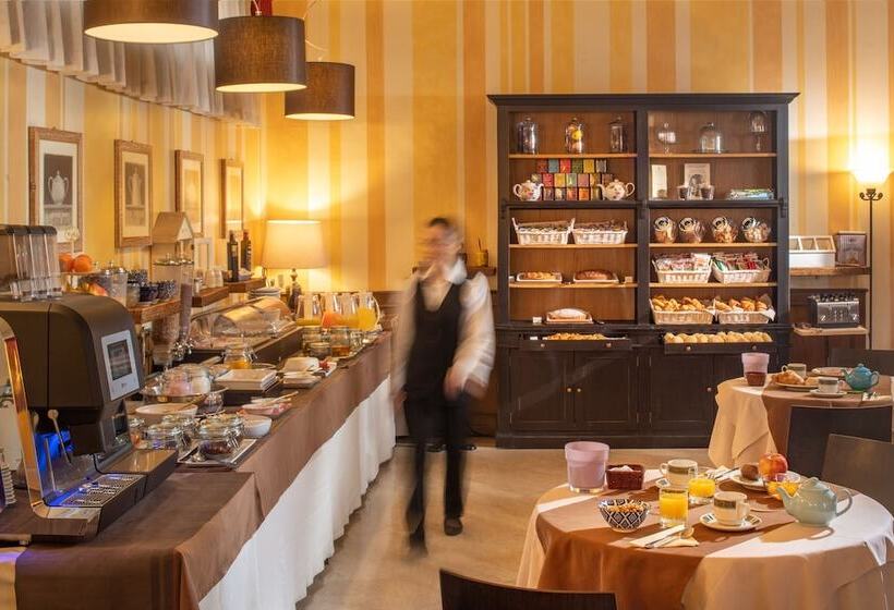 スタンダードシングルルーム, Ambasciatori