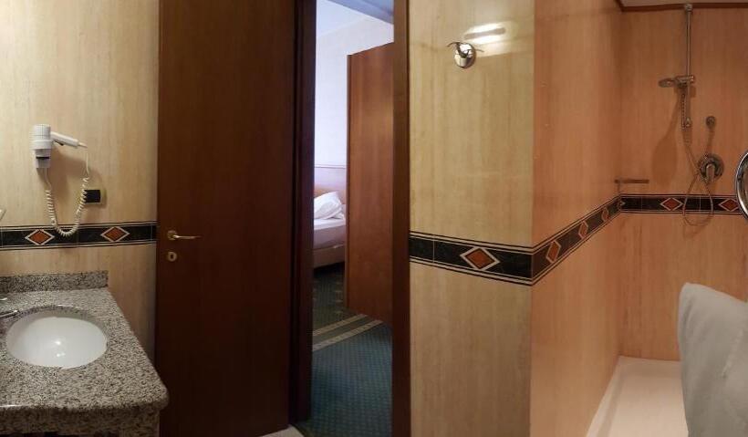 סוויטת ג'וניור, Ariston