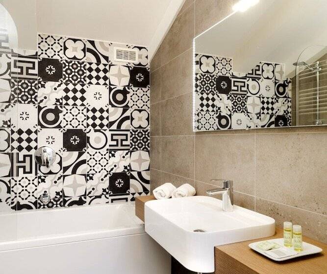 Lakosztály, Best Western Plus Royal Superga