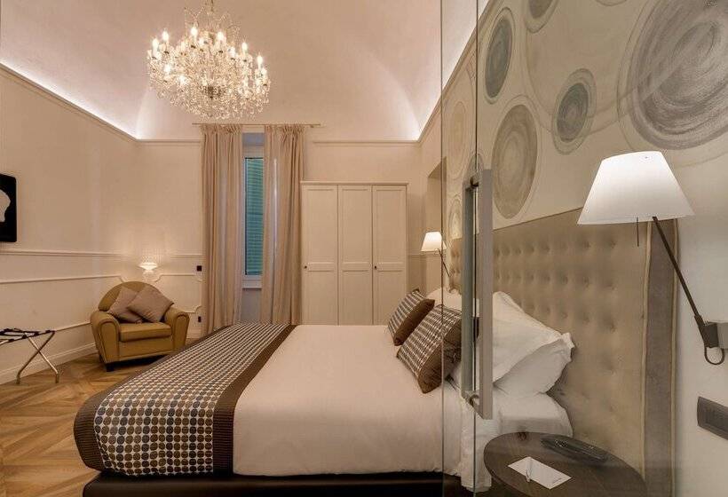 Lakosztály, Best Western Plus Royal Superga