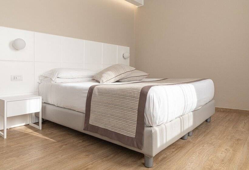 חדר דלוקס, Boston