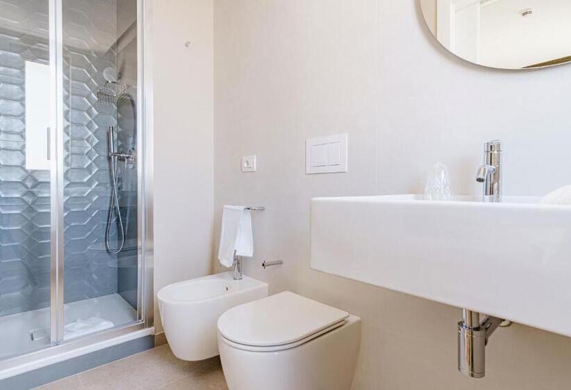 סוויטת ג'וניור משפחתית, Boston