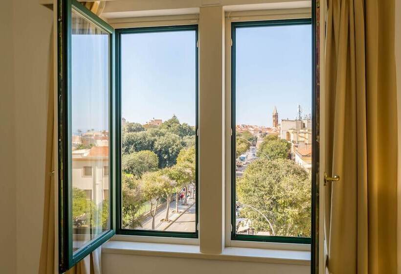Habitación Familiar, Catalunya