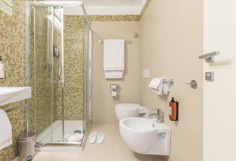 标准间侧面带海景, Catalunya