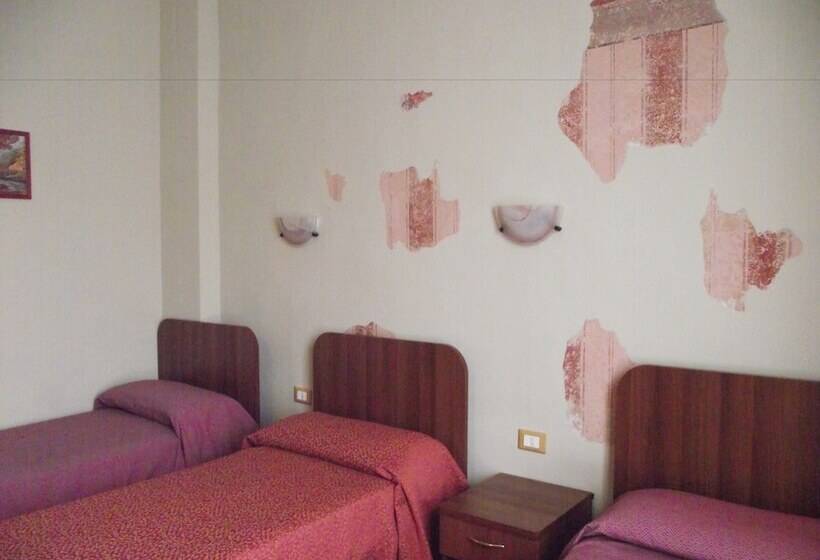 スタンダードトリプルルーム, Ciocca