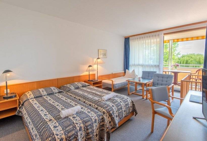 高级大房间, Club Tihany