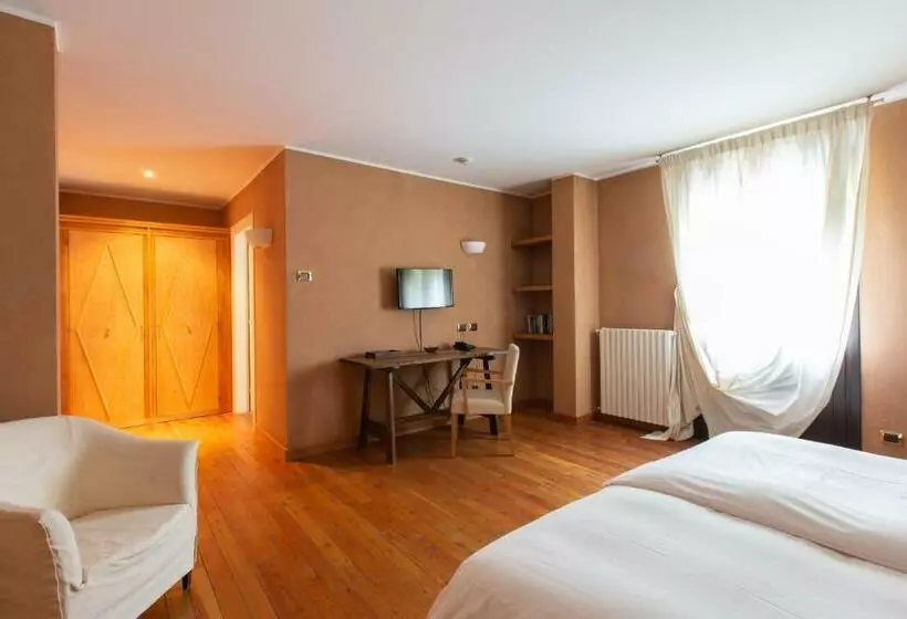 Standard-huone, Cristallo
