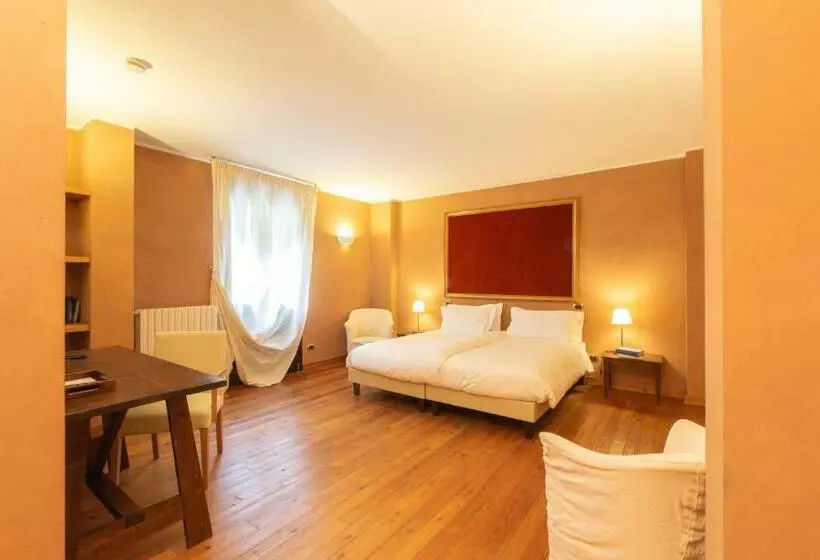 Standard-huone, Cristallo