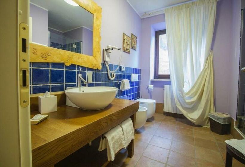 סוויטה משפחתית, Cristallo