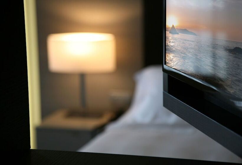 Полулюкс, Ego