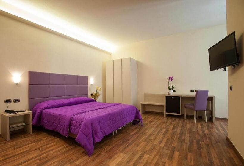 غرفة سوبيريور رباعية, Grand Hotel Impero   Wellness & Exclusive Spa