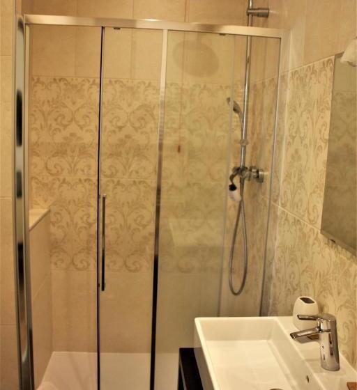 غرفة سوبيريور رباعية, Grand Hotel Impero   Wellness & Exclusive Spa