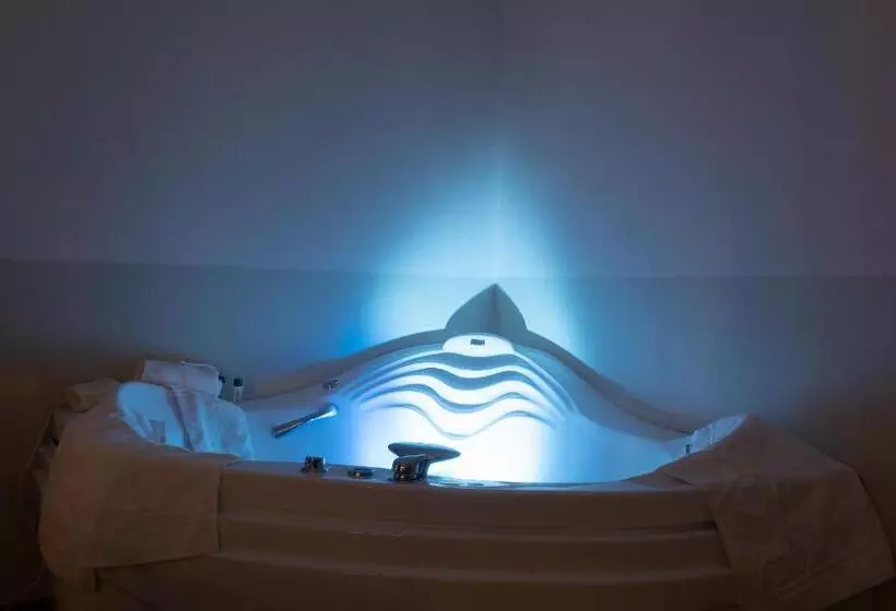 バスタブ付きスタンダードルーム, Grand Hotel Impero   Wellness & Exclusive Spa