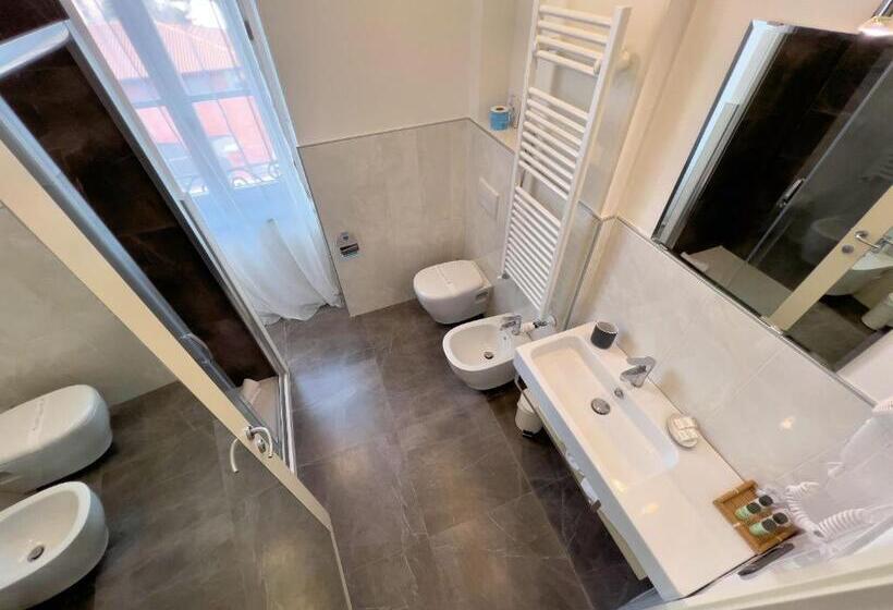 غرفة قياسية مزوَّدة بجاكوزي, Grand Hotel Impero   Wellness & Exclusive Spa