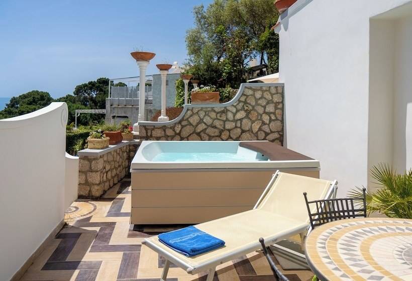 片側に海が見えるデラックスルーム, La Floridiana