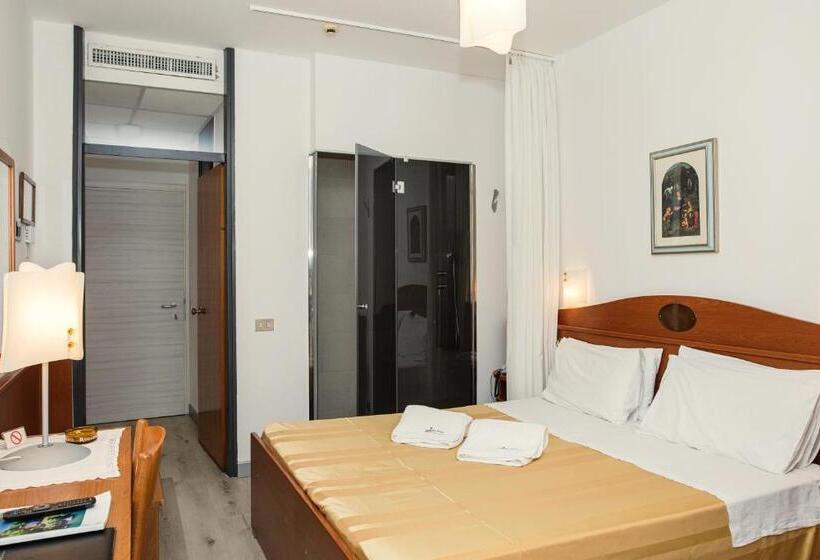 디럭스 룸, Leonardo Da Vinci Wellness Spa