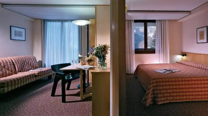 اتاق کلاسیک سه تخته, Les Jumeaux Courmayeur