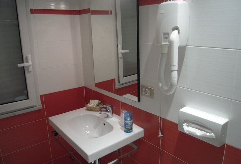 ファミリールーム, Lis