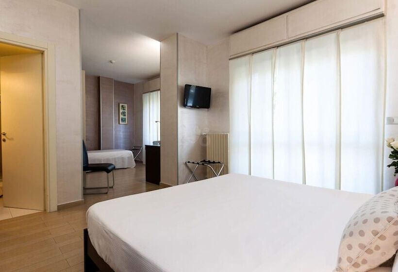 ファミリールーム, Lis