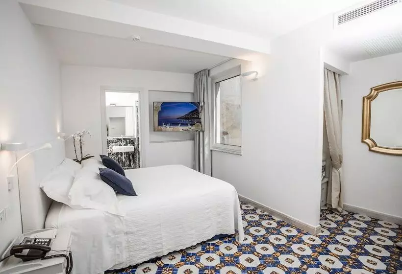 اتاق استاندارد, Marina Riviera