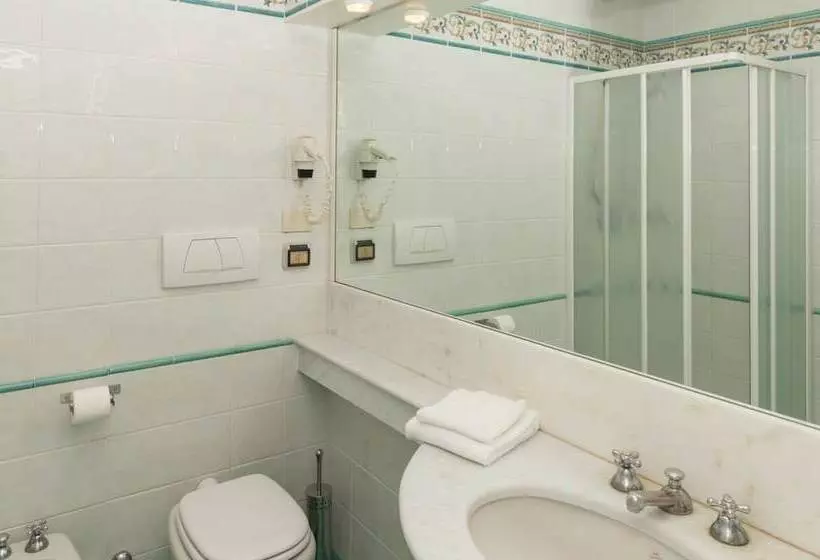 اتاق سوپریور, Mercure Civitavecchia Sunbay Park