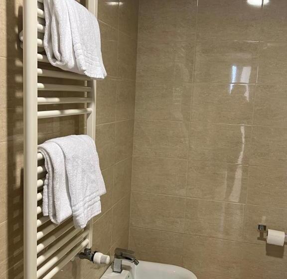 חדר סטנדרט יחיד, Nuovo Albergo Italia