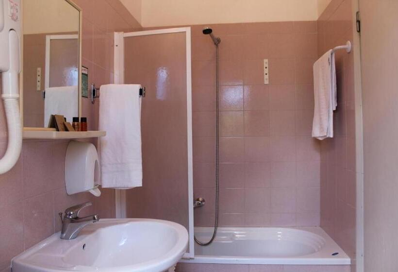 수피리어 싱글 룸, Plaza