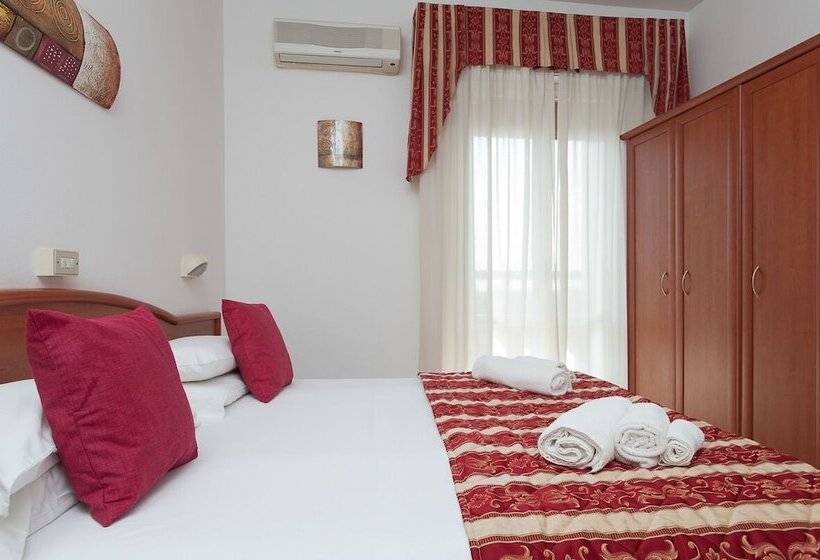 غرفة قياسية, Schiller