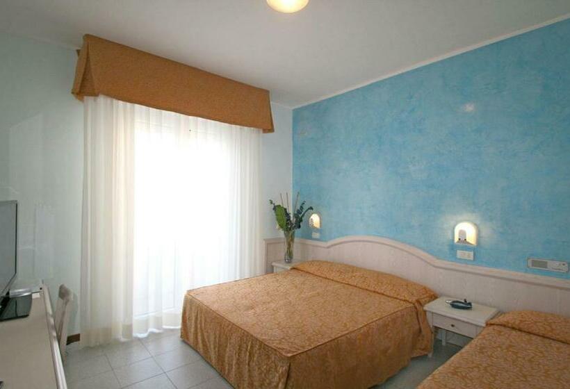 اتاق استاندارد سه نفره, Splendid Mare