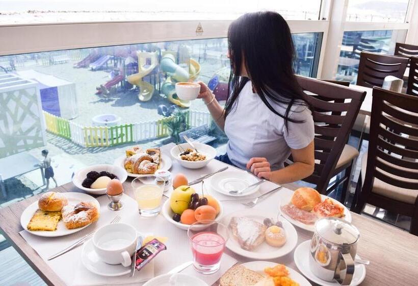 سوییت, Splendid Mare