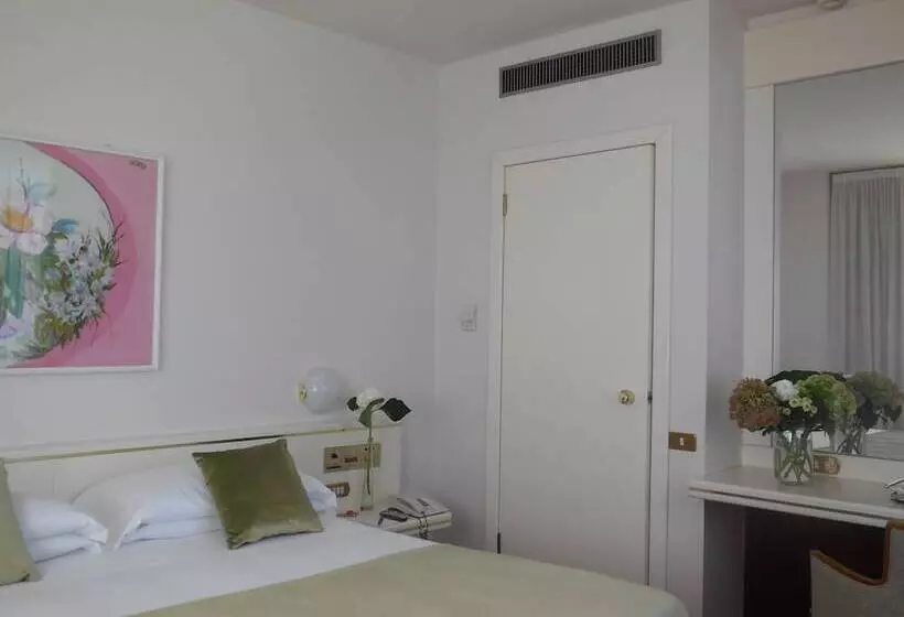 اتاق سوپریور, Starhotels Cristallo Palace